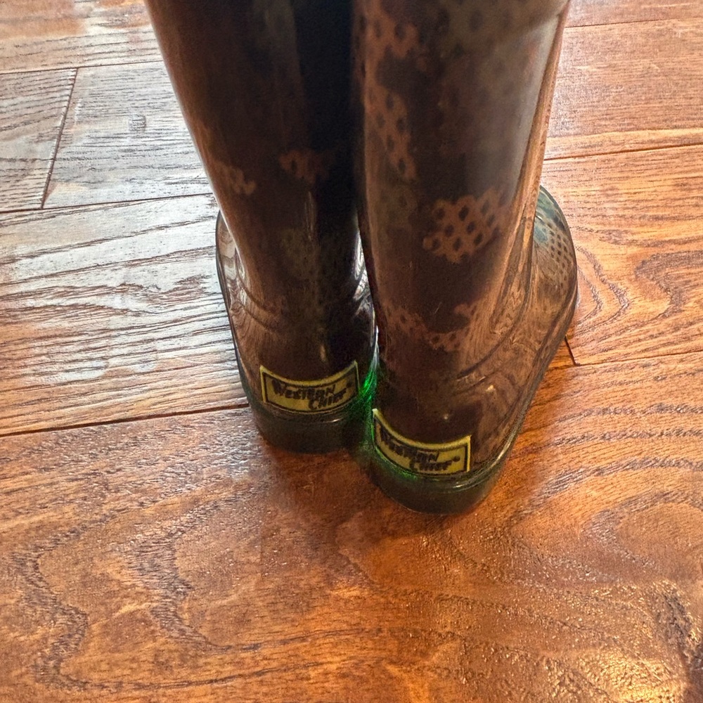 Western Chief Light Up Camo Rain Boots